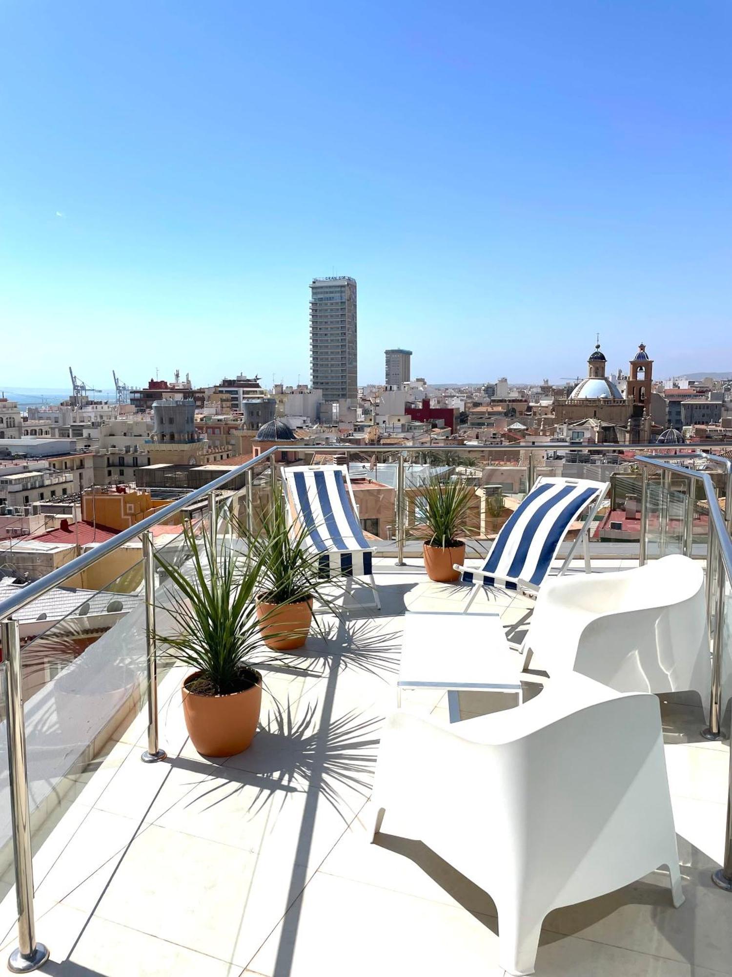 El Pont Alicante Apartments Zewnętrze zdjęcie